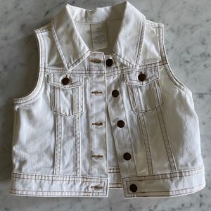 Girls Sleeveless button up white/cream jean vest